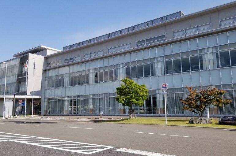 静岡県内の市町村発注の公共工事に参加する（入札する）ためにはどうしたらいいの？